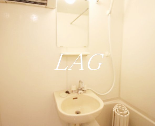 バス・シャワールーム　お風呂です。