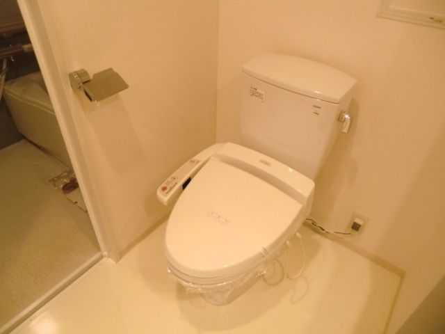 トイレ　★トイレ（ウォシュレット付）★