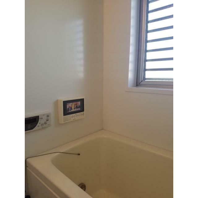 バス・シャワールーム　浴室内テレビ　地デジ対応