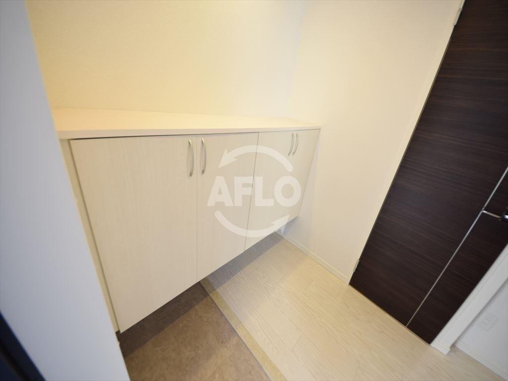 玄関　エトワール阿波座　間口の広い玄関