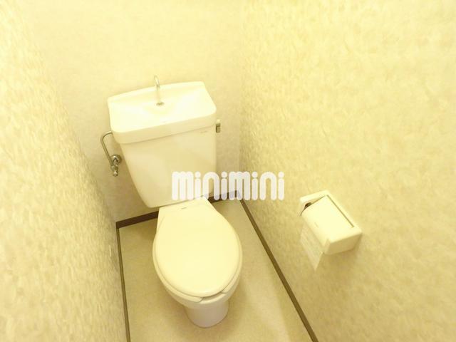 トイレ　清潔感のあるトイレです