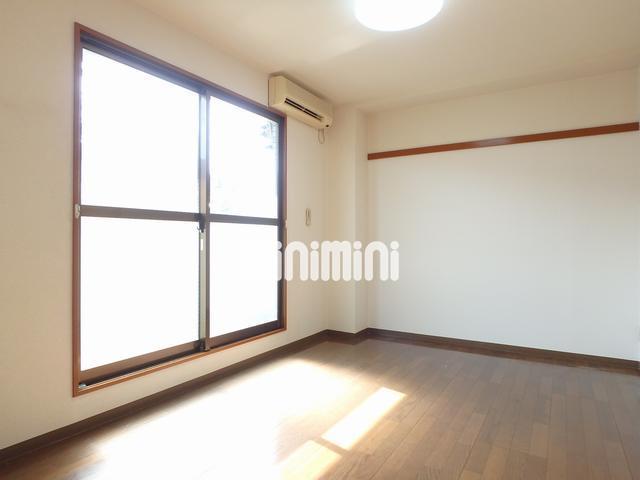 居室・リビング　日当たり良し！