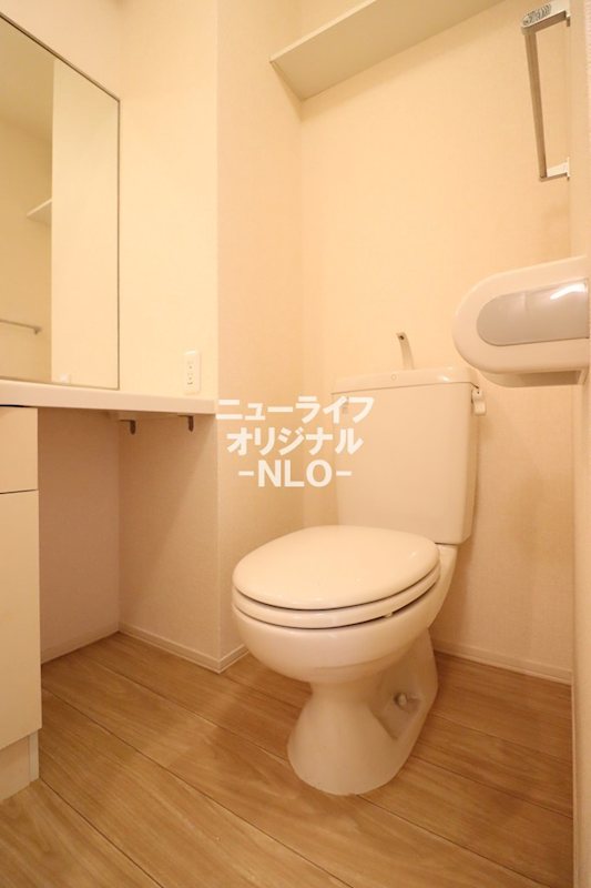 トイレ　※清掃前のお写真です。