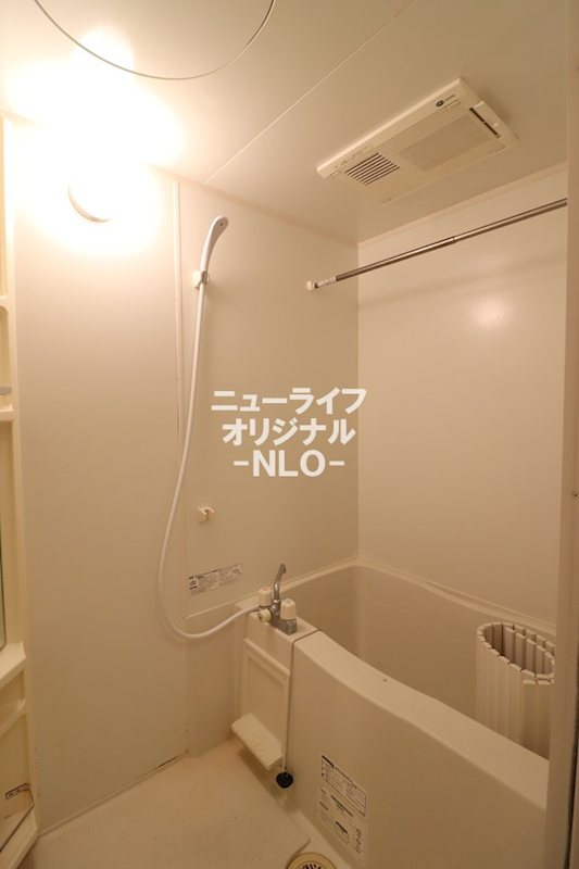 バス・シャワールーム　※清掃前のお写真です。