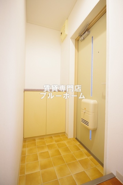 玄関　スペースたっぷりの玄関！