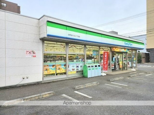 コンビニ　ファミリーマート（コンビニ）まで616m