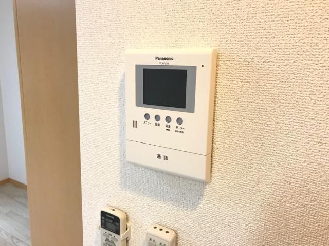 セキュリティ　モニタ付インターホン