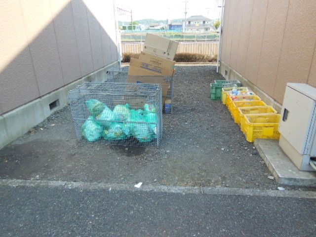 その他共有部分　☆敷地内ゴミ置き場☆