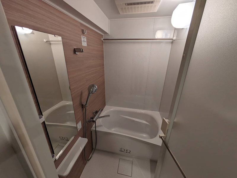 バス・シャワールーム