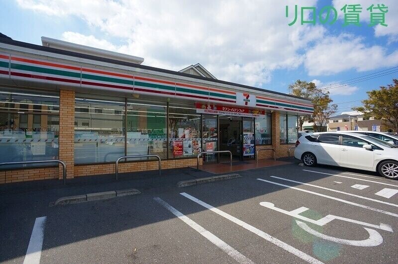 コンビニ　セブンイレブン春日一の谷4丁目店（コンビニ）まで1114m