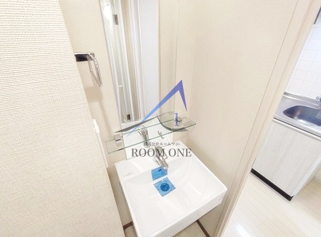 洗面設備　独立洗面台です。