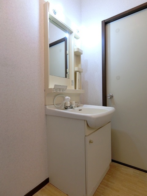 洗面設備　図面と現状に相違がある場合には現状を優先