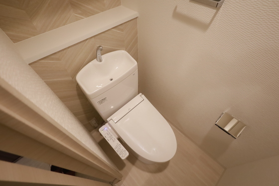 トイレ　※別部屋の写真です