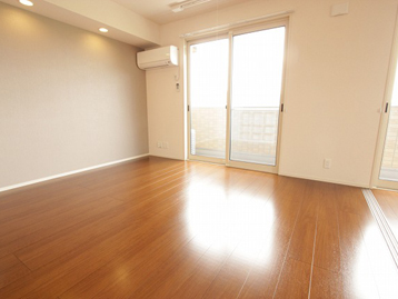 居室・リビング　日あたり良好、団らんスペース