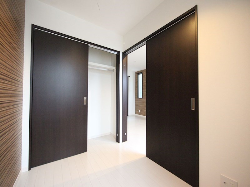 その他部屋・スペース　洋室3.3帖　クローゼット付（収納充実してます）