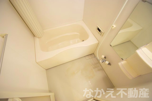 バス・シャワールーム　お風呂です