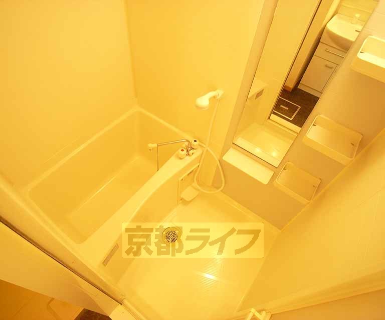 バス・シャワールーム　お風呂です。