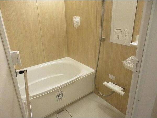 バス・シャワールーム　（別タイプ参考写真）マークスタワー　荒川区荒川7