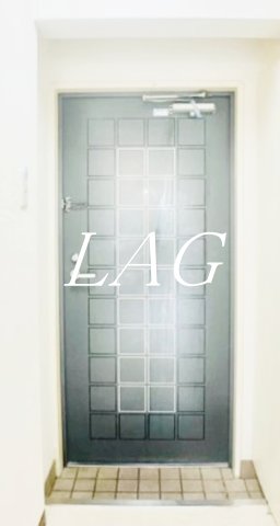 玄関　玄関です。