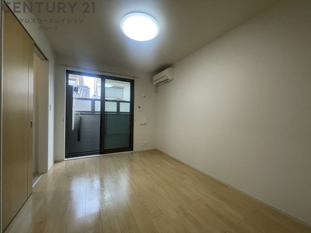 居室・リビング　エアコン付きで初期費用を抑えられます♪