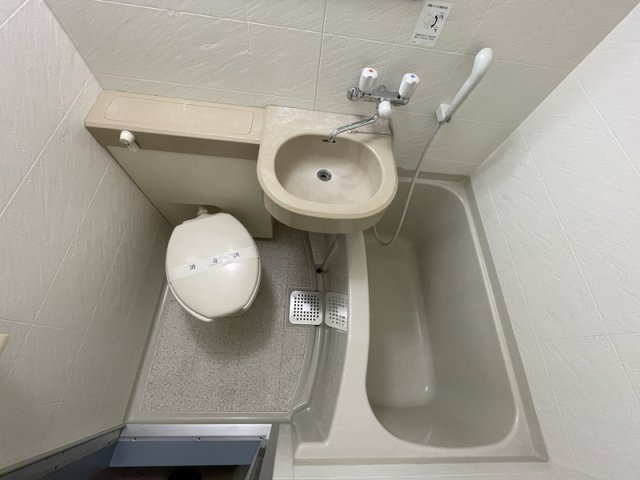 バス・シャワールーム　ユニットバス※別部屋写真