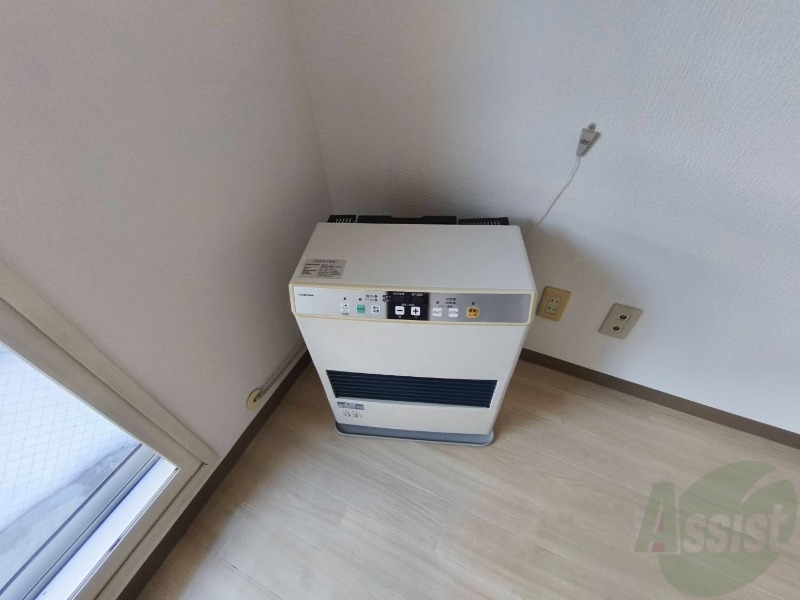 その他設備　灯油暖房です。札幌の寒い冬もこれで大丈夫！