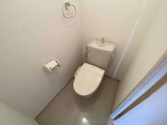 トイレ　※別部屋の写真です