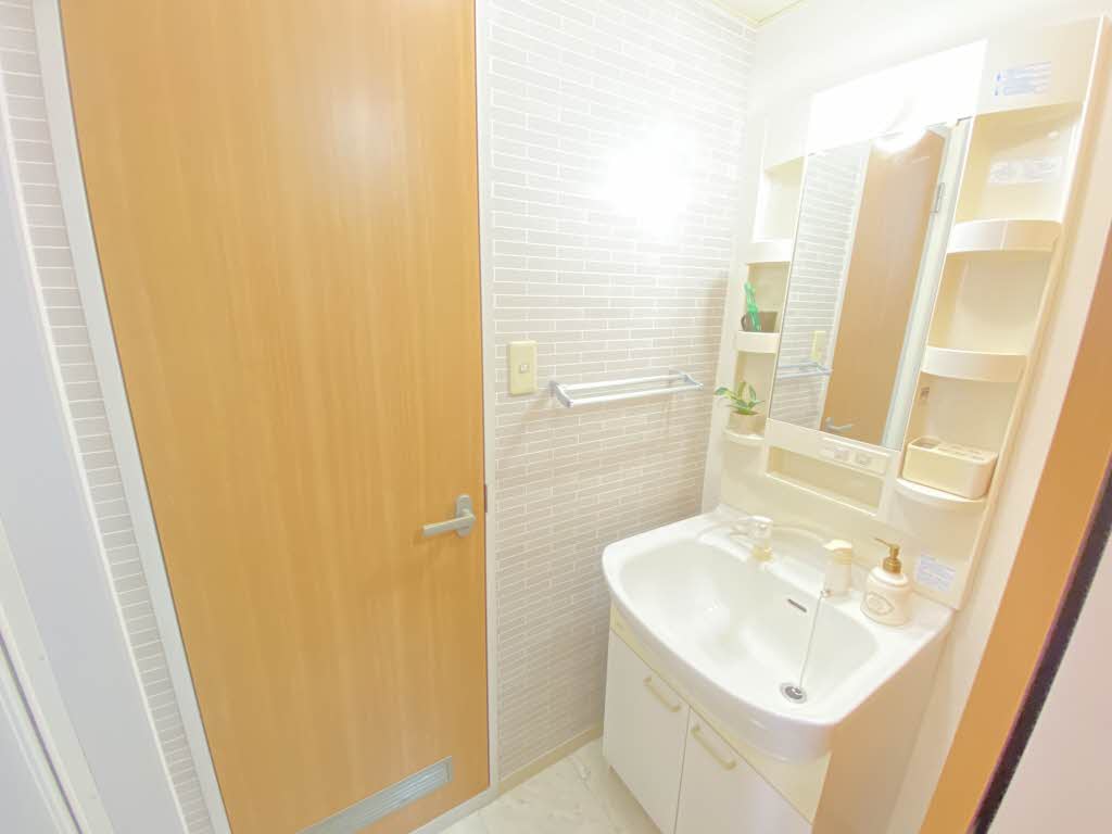 洗面設備　バリュージュＭ 205号-5