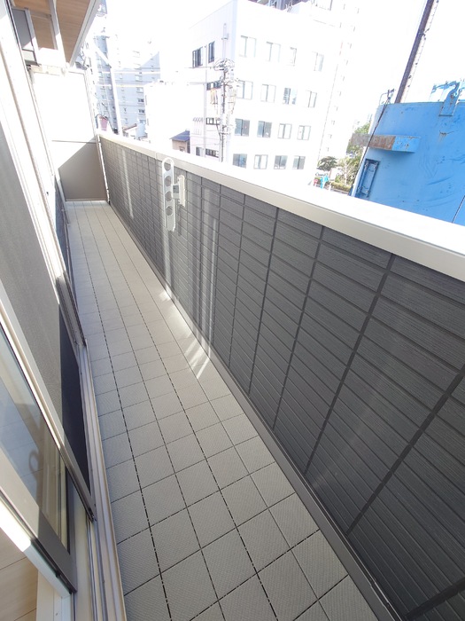 バルコニー　バルコニー