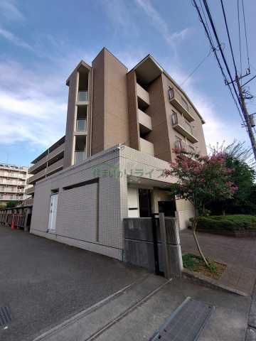 建物外観　アソシエール中野弐番館