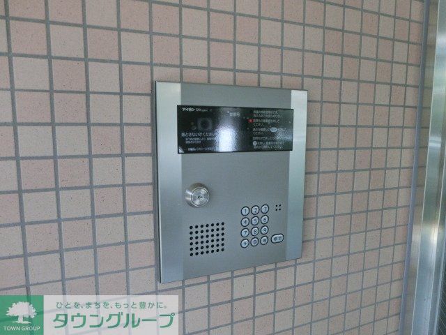 エントランス　オートロック付エントランス