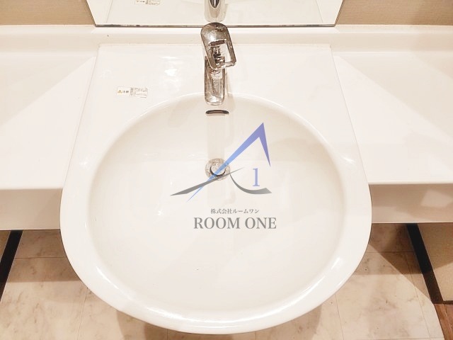 洗面設備　洗面台です。