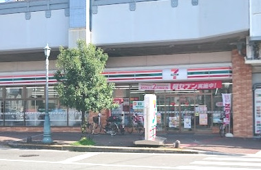 コンビニ　セブンイレブン 大阪片町店（コンビニ）まで436m