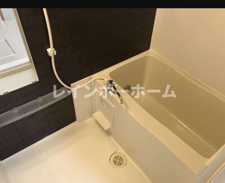 バス・シャワールーム　きれいなお風呂です