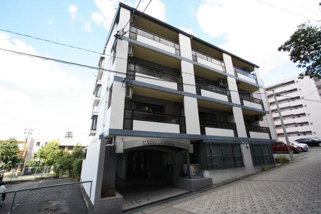 建物外観　シックなかっこいい外観。