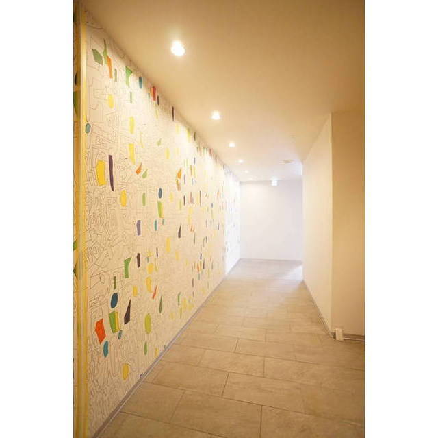 その他共有部分　共用通路もおしゃれなデザイン