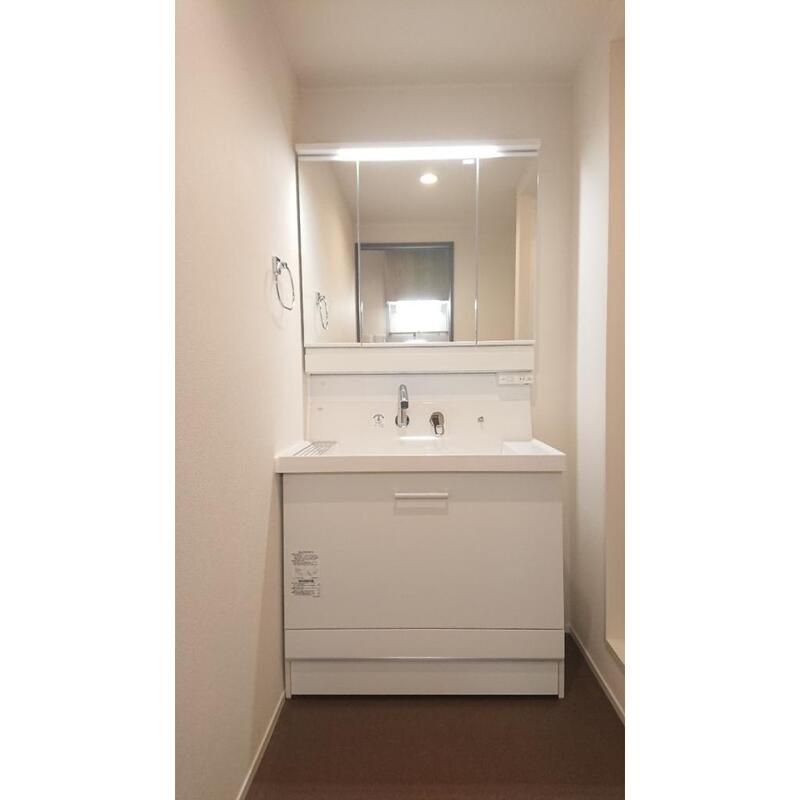 洗面設備　☆嬉しい独立洗面台☆