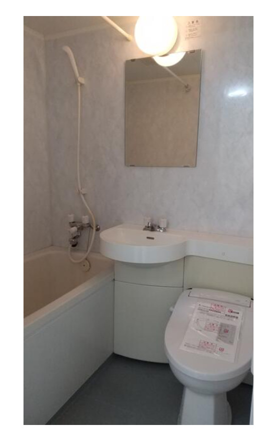 バス・シャワールーム　コンパクトな水回り