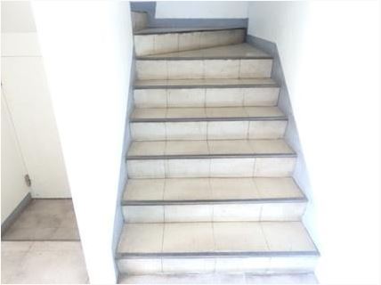 その他　共用階段