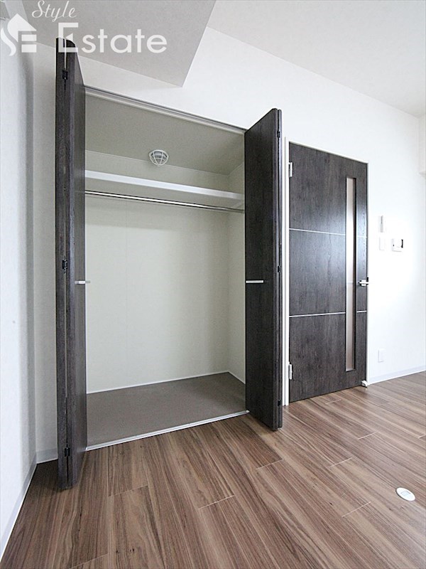 収納　クローゼット