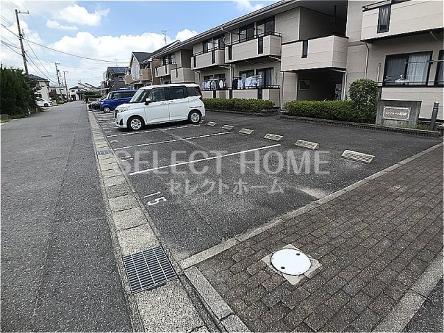 駐車場　駐車場があります