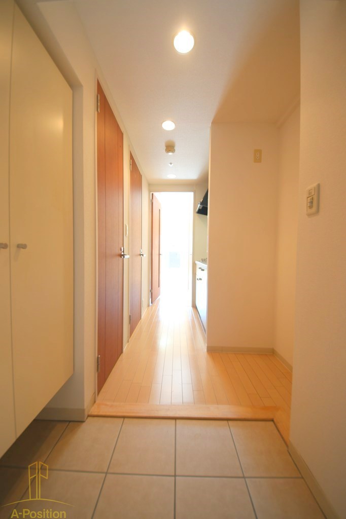 玄関　ドゥーエ森ノ宮