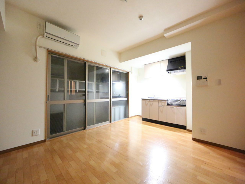 バルコニー　ＬＤＫ10.5帖　全部屋角部屋