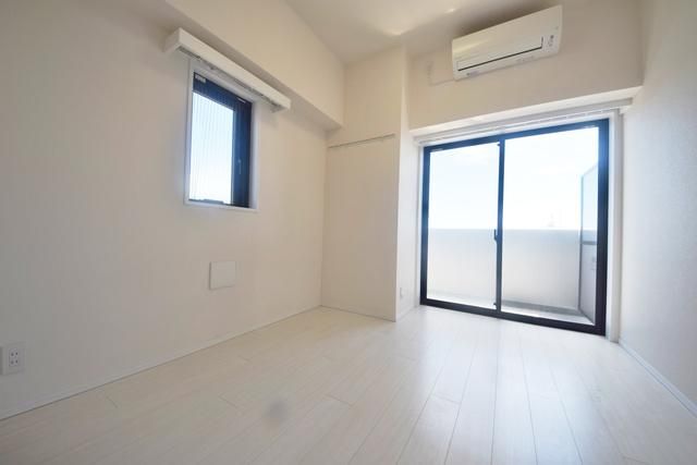 その他部屋・スペース　★６帖のゆったりできる洋室★