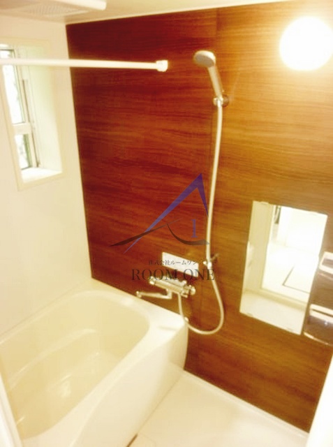 バス・シャワールーム　お風呂です。