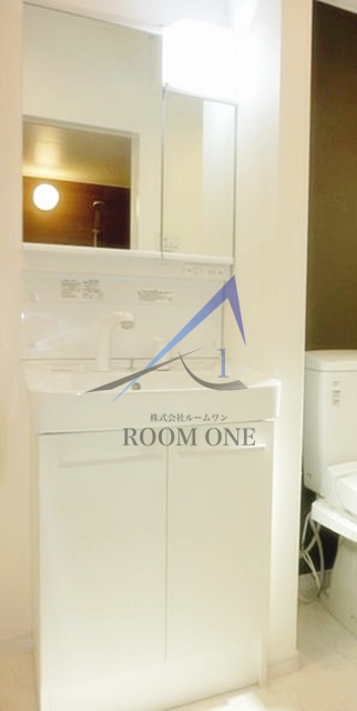 洗面設備　洗面台です。