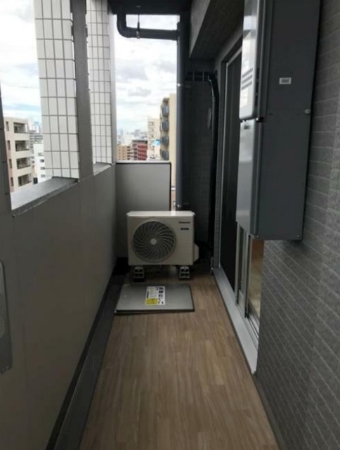 バルコニー　外からの目が気にならないバルコニーで洗濯物が干せます