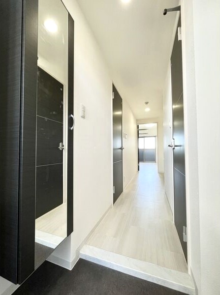 玄関　シューズボックス