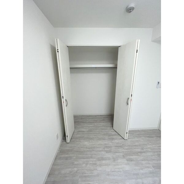 収納　衣類の収納に便利なクローゼットが付いています！