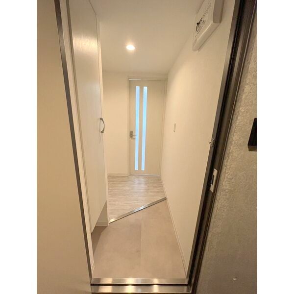 玄関　大容量のシューズボックスが付いています♪